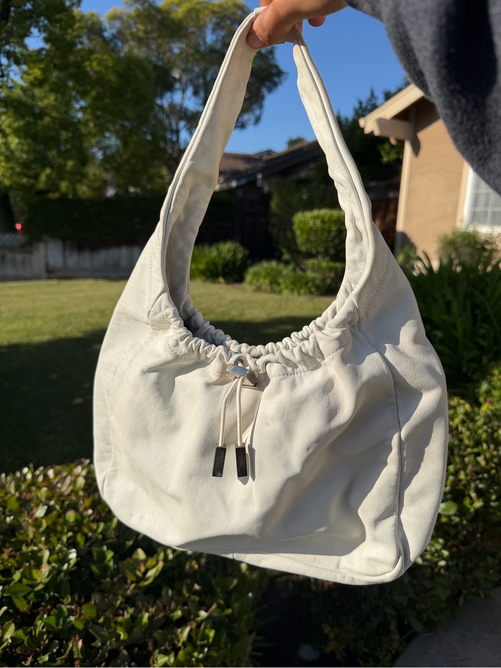 Salvatore Ferragamo White Gathered Leather Hobo Shoulder Bag